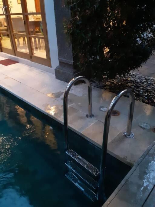 Sonti Villa Σεμινιάκ Εξωτερικό φωτογραφία